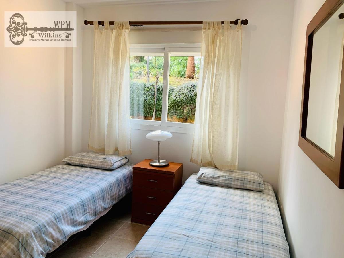 Bahia de Casares Beautiful 2-Bed Apartment In Casares Costa מראה חיצוני תמונה